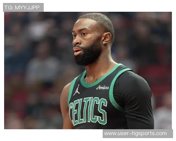 安东尼称赞杰伦布朗具备单独带队能力认为他攻防兼备应在MVP讨论中占有一席之地