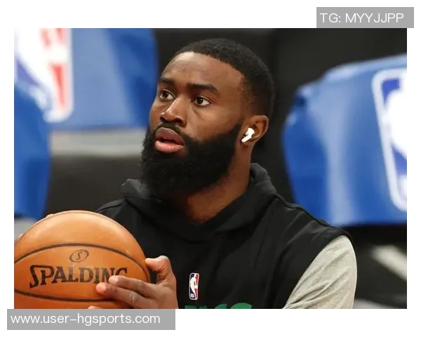 麦坎茨称赞杰伦布朗为后卫攻防一体最佳球员不谈文班与字母